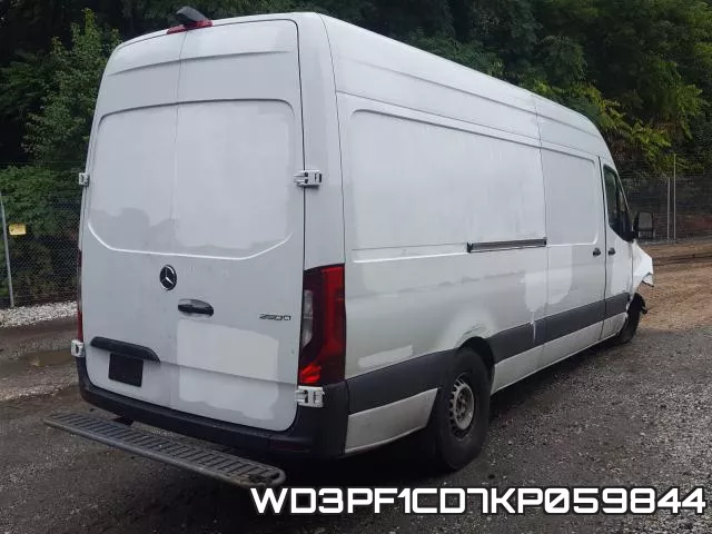 WD3PF1CD7KP059844 фото 5
