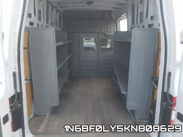 1N6BF0LY5KN808629 фото 6