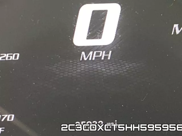 2C3CDXCT5HH595956 фото 9