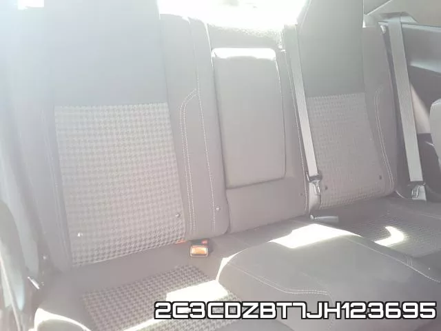 2C3CDZBT7JH123695 фото 7