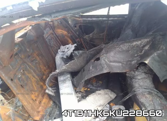 4T1B11HK6KU228660 фото 9