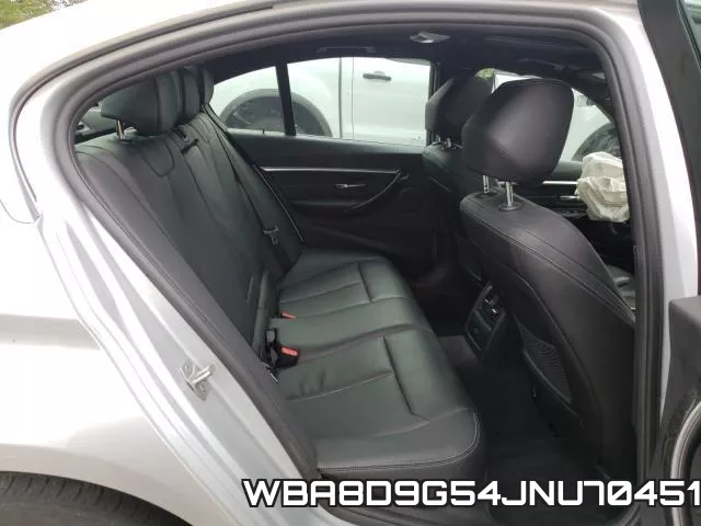 WBA8D9G54JNU70451 фото 7