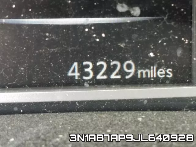 3N1AB7AP9JL640928 фото 9