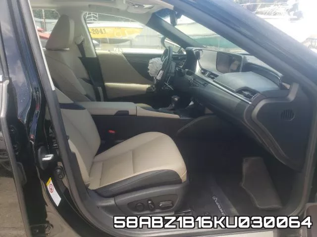 58ABZ1B16KU030064 фото 6