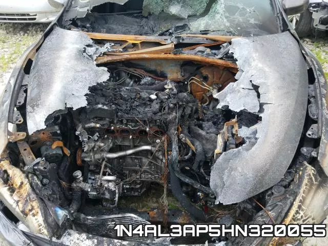 1N4AL3AP5HN320055 фото 8