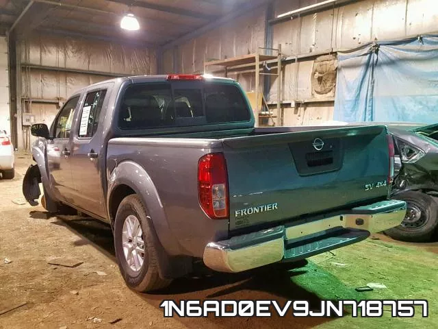 1N6AD0EV9JN718757 фото 4