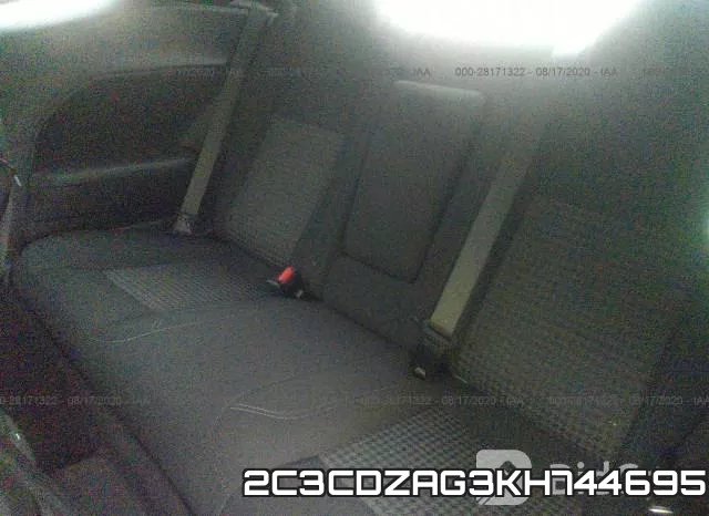 2C3CDZAG3KH744695 фото 9