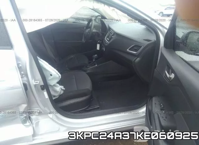 3KPC24A37KE060925 фото 6