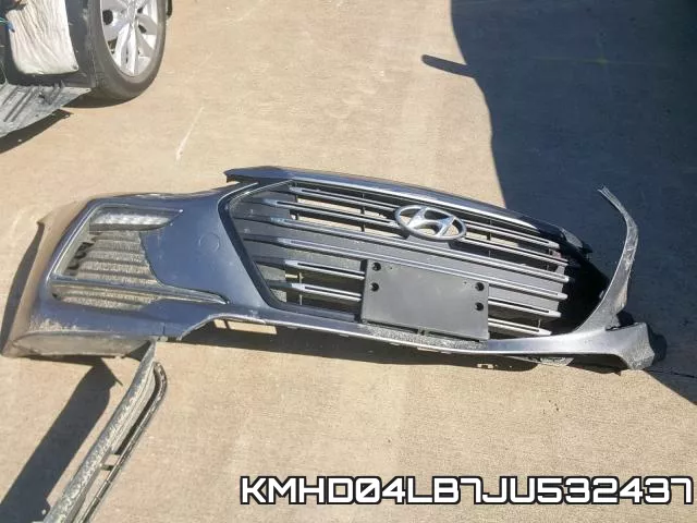 KMHD04LB7JU532437 фото 10