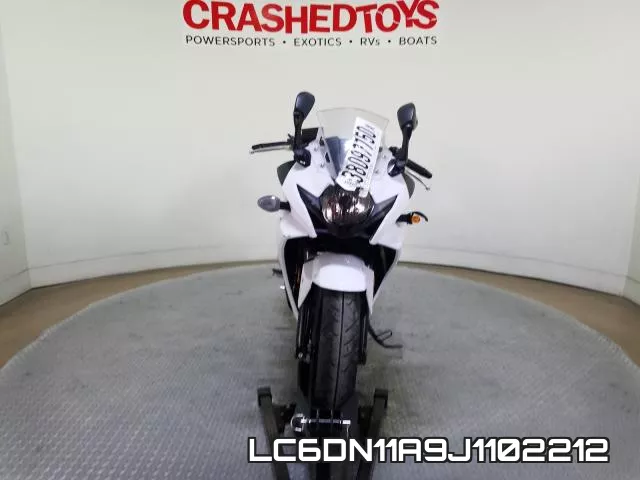 LC6DN11A9J1102212 фото 4