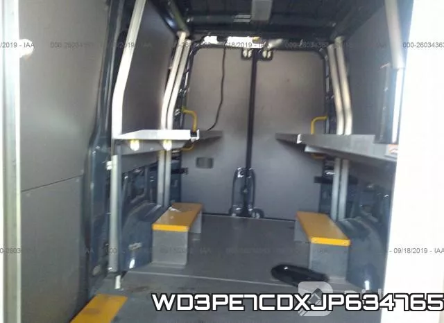 WD3PE7CDXJP634765 фото 8