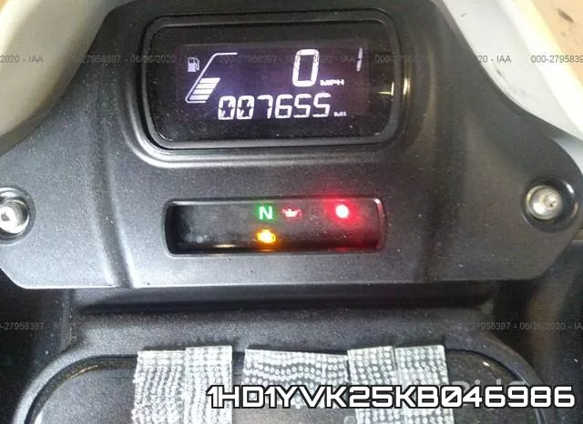 1HD1YVK25KB046986 фото 8