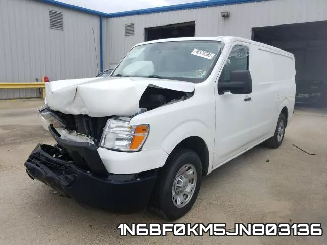 1N6BF0KM5JN803136 фото 3