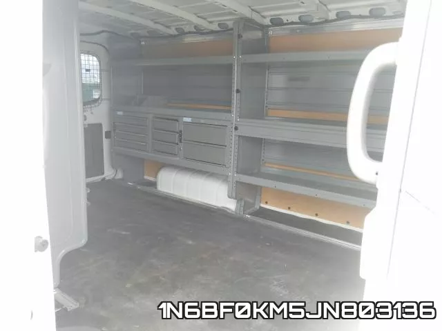 1N6BF0KM5JN803136 фото 7