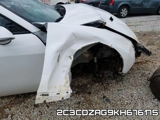 2C3CDZAG9KH676175 фото 10