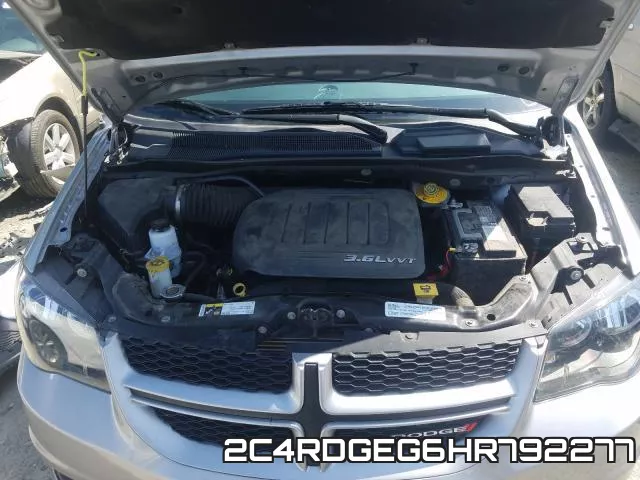 2C4RDGEG6HR792277 фото 8