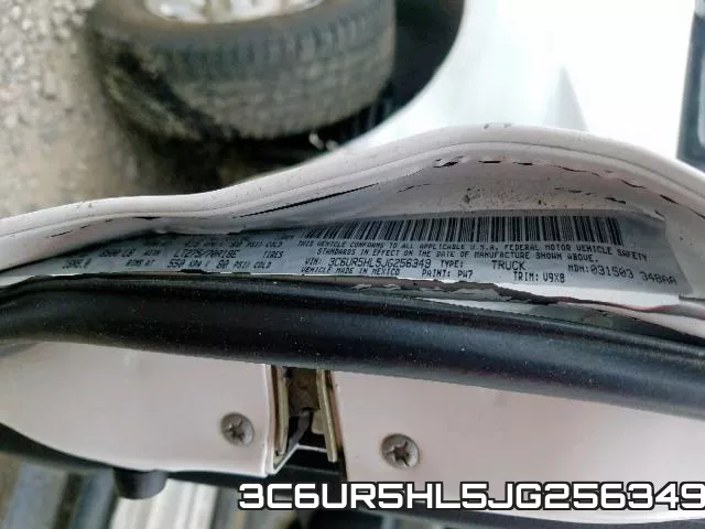 3C6UR5HL5JG256349 фото 2