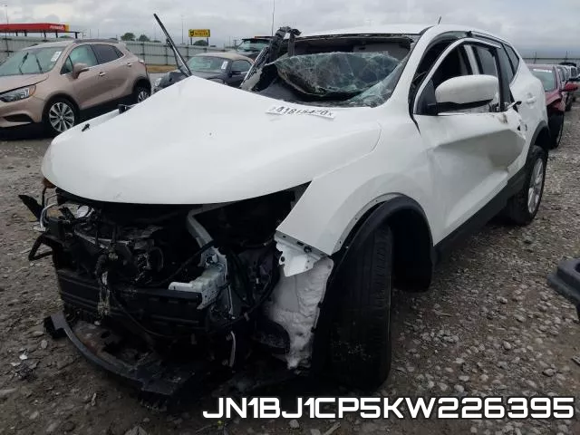 JN1BJ1CP5KW226395 фото 3