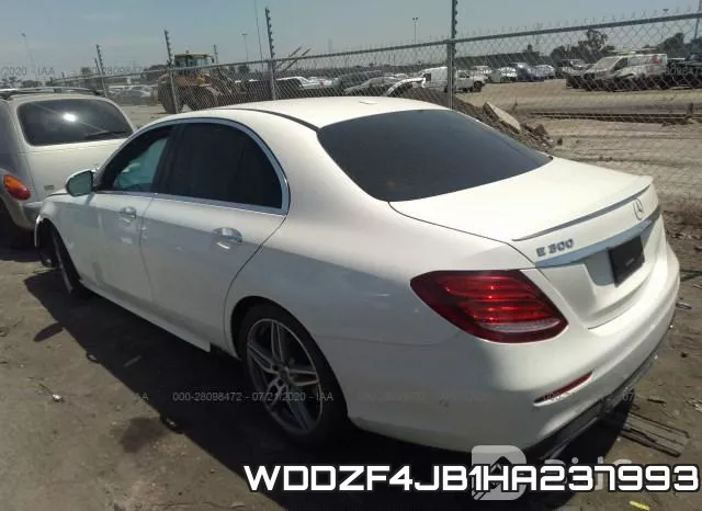 WDDZF4JB1HA237993 фото 4