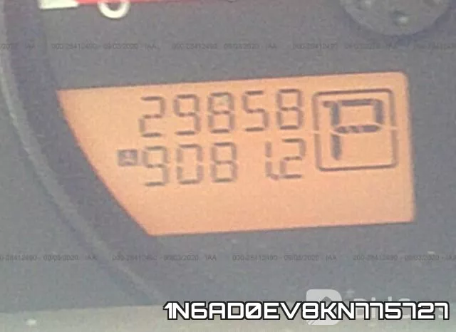 1N6AD0EV8KN775727 фото 8