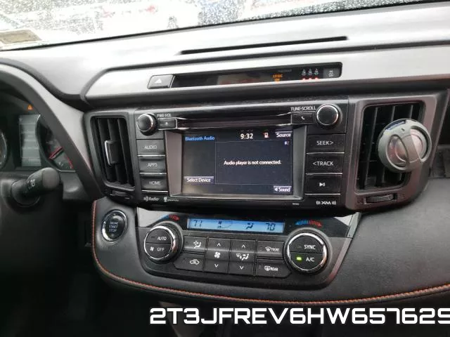 2T3JFREV6HW657629 фото 10