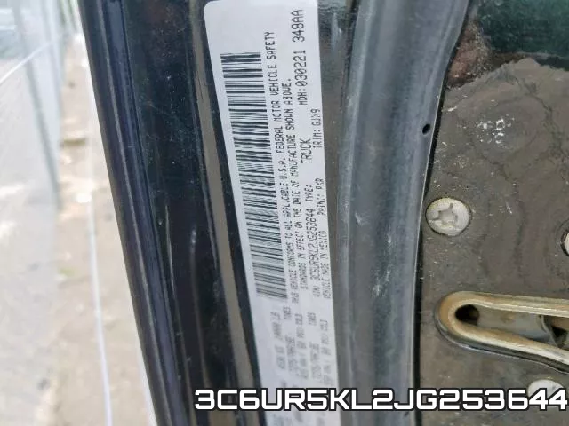 3C6UR5KL2JG253644 фото 2