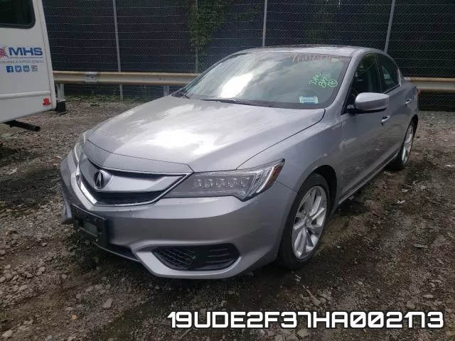 19UDE2F37HA002173 фото 3
