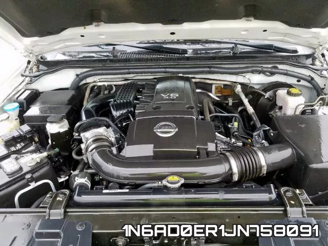 1N6AD0ER1JN758091 фото 8