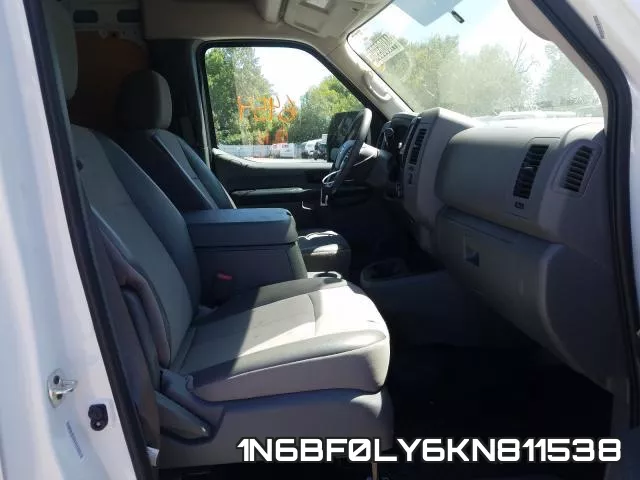 1N6BF0LY6KN811538 фото 6
