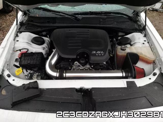 2C3CDZAGXJH302981 фото 8