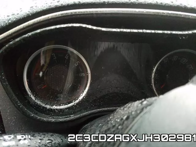 2C3CDZAGXJH302981 фото 9