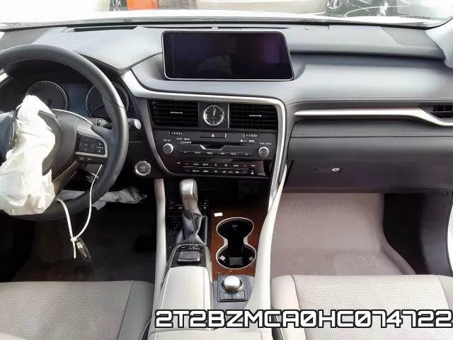 2T2BZMCA0HC074722 фото 10