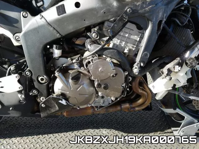 JKBZXJH19KA000765 фото 8