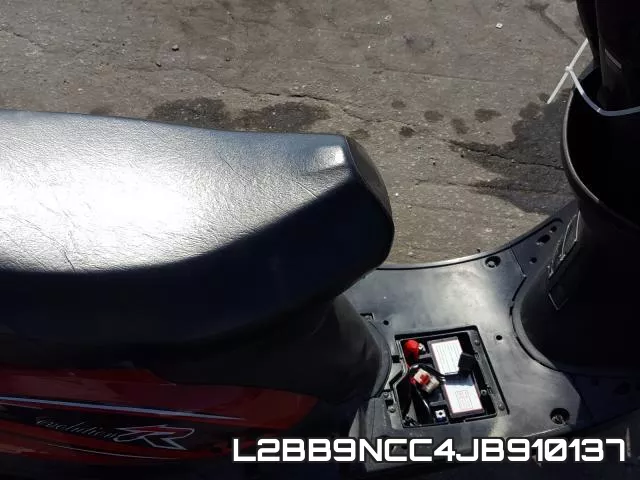 L2BB9NCC4JB910137 фото 6