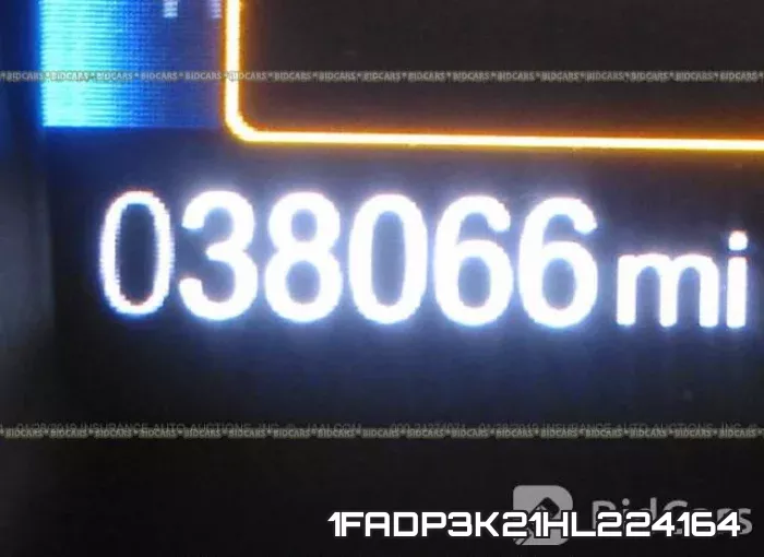 1FADP3K21HL224164 фото 8