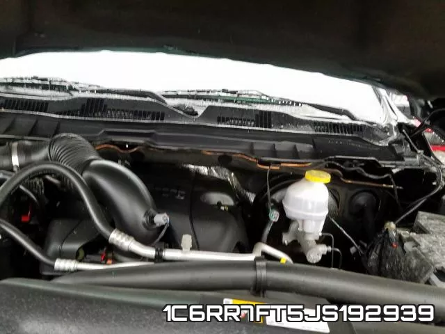 1C6RR7FT5JS192939 фото 8