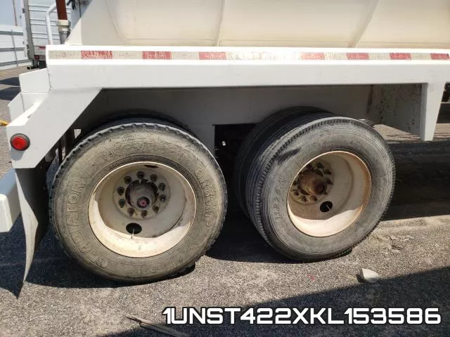 1UNST422XKL153586 фото 8
