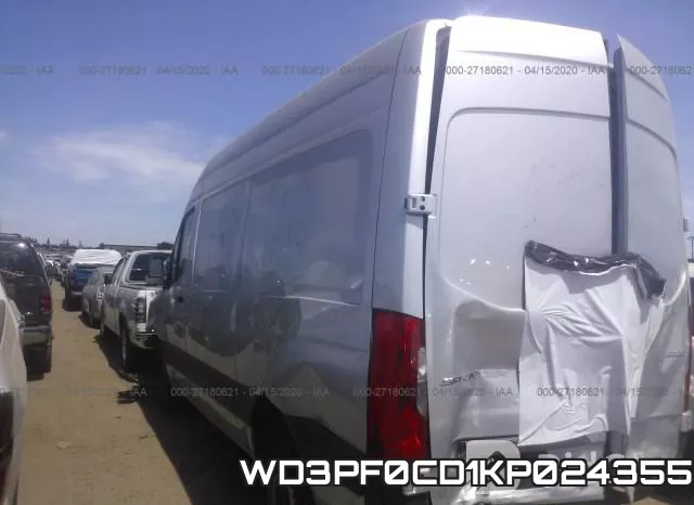 WD3PF0CD1KP024355 фото 4