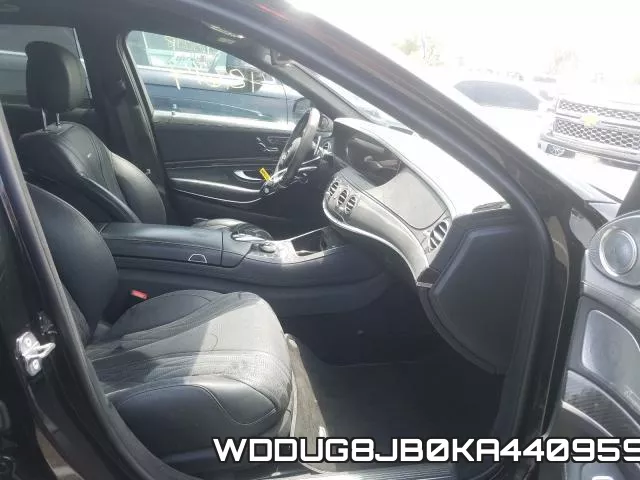 WDDUG8JB0KA440959 фото 6
