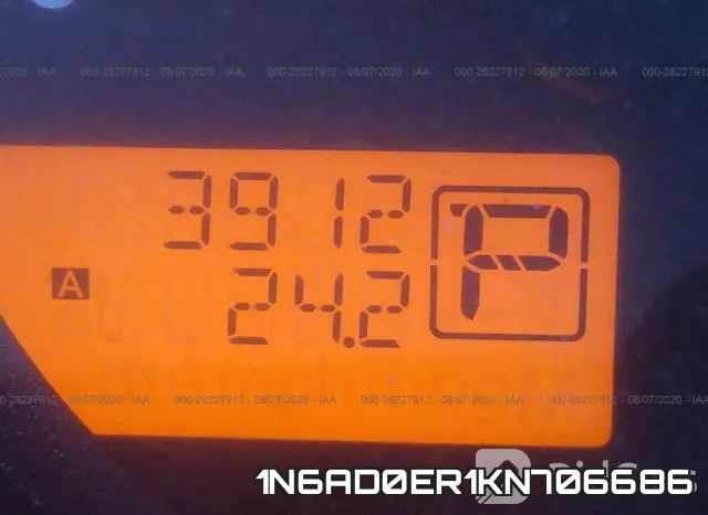 1N6AD0ER1KN706686 фото 8
