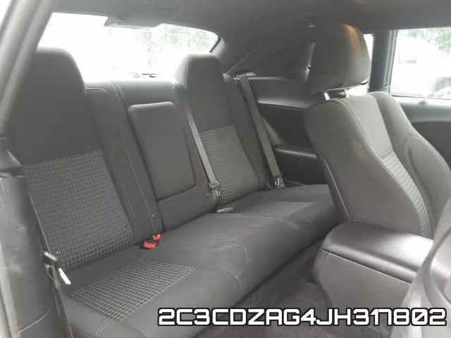 2C3CDZAG4JH317802 фото 7