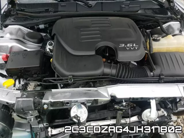 2C3CDZAG4JH317802 фото 8