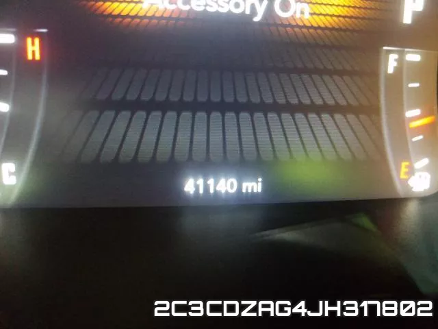 2C3CDZAG4JH317802 фото 9