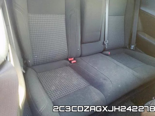 2C3CDZAGXJH242278 фото 7