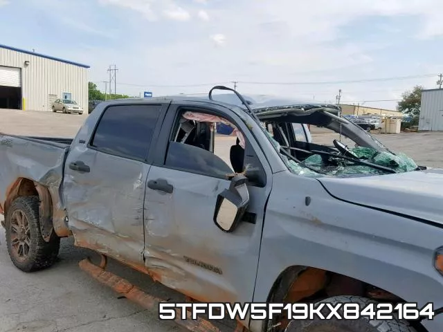 5TFDW5F19KX842164 фото 10