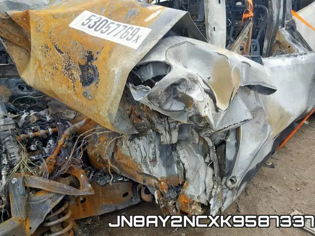 JN8AY2NCXK9587337 фото 2