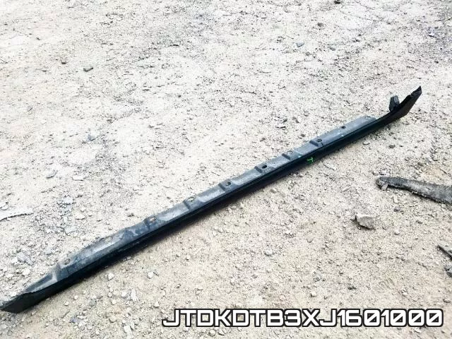 JTDKDTB3XJ1601000 фото 10