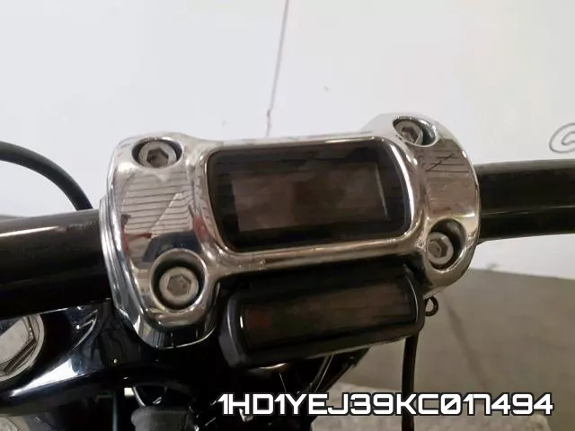 1HD1YEJ39KC017494 фото 9