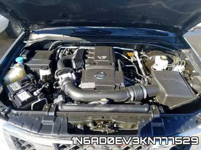 1N6AD0EV3KN777529 фото 8
