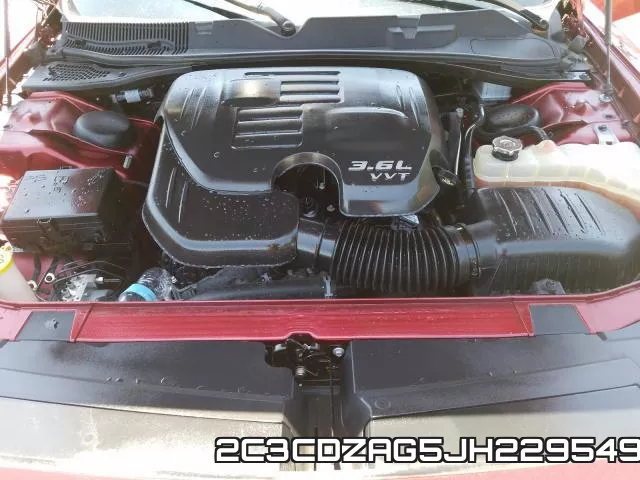 2C3CDZAG5JH229549 фото 8